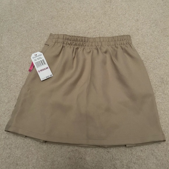 Nautica Khaki Skort Scooter Size 6 Regular - Picture 4 of 4